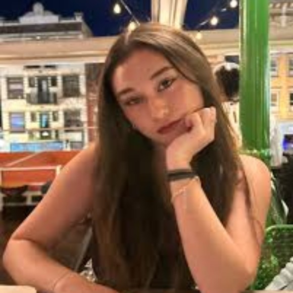 maggie_changs